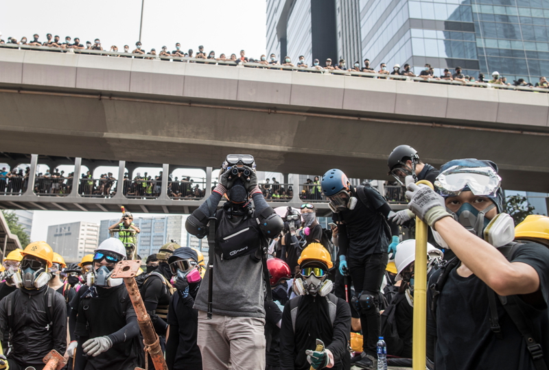 2019年香港反修例暴动的性质和教训